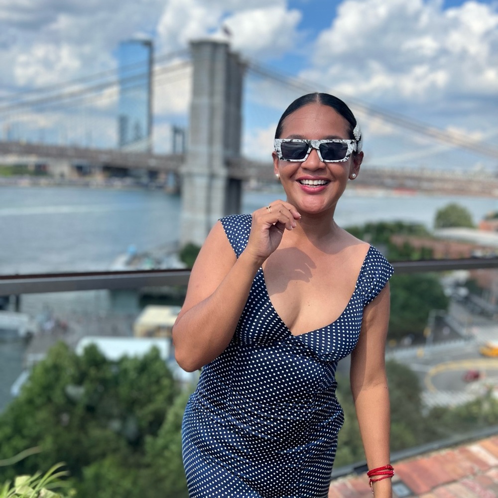 Meet your Posher, Itzel
